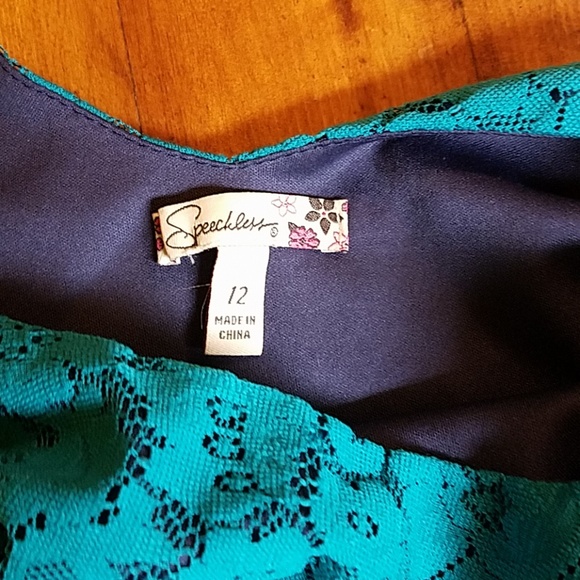 Pretty real and navy little girl dress - Picture 4 of 4